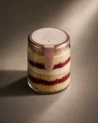 Berry cake jar from The Sweet Layers Factory